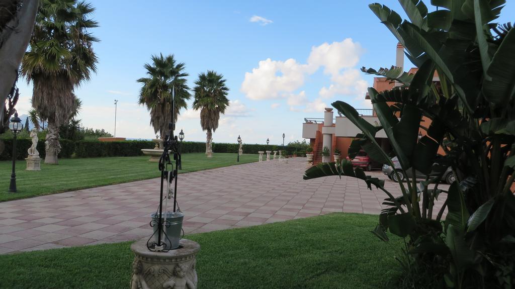 Il Giardino Monticciolo Otel Castellammare del Golfo Dış mekan fotoğraf