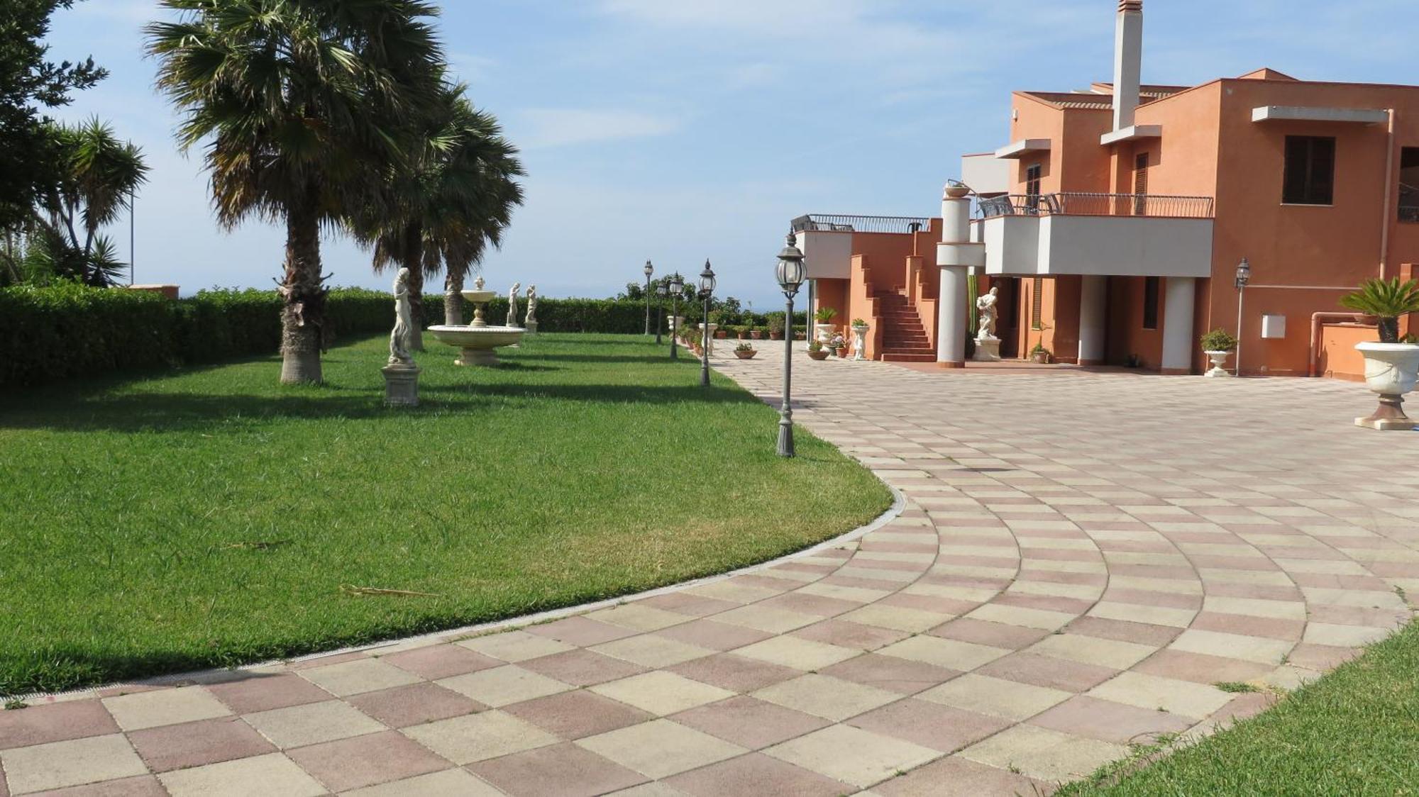 Il Giardino Monticciolo Otel Castellammare del Golfo Dış mekan fotoğraf